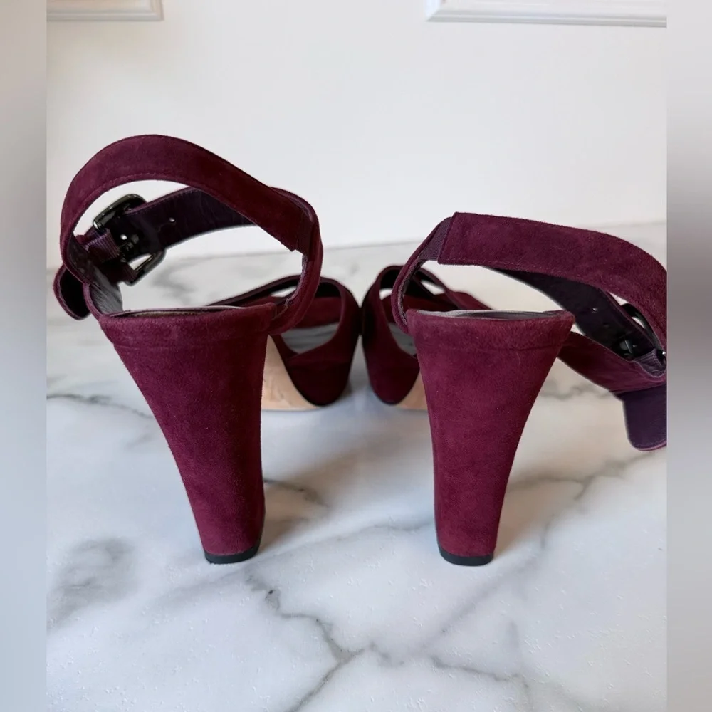 Stuart Weitzman Slingback Heels size 8.5 Romantic Closet Staple Quiet Luxury - Picture 4 of 7